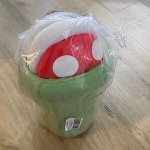 Mario Piranha Plant Slippers set NEW